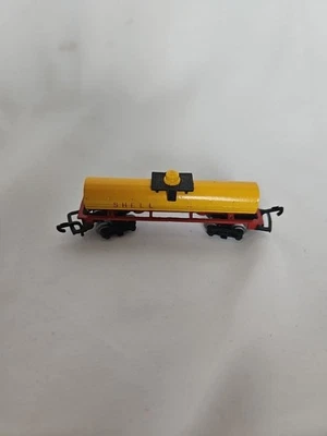 Coche cisterna de cúpula única Lone Star Shell escala N hecho en Inglaterra Foto 1 de 4