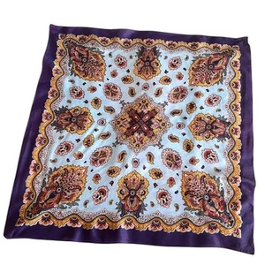 Sciarpa donna vintage testa/collo paisley prugna viola 26" x 26" primavera - Foto 1 di 4