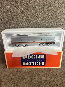 Lionel 6-18115 Santa Fe F-3B Non Powered Metal Locomotive, MINT - Picture 1 of 5