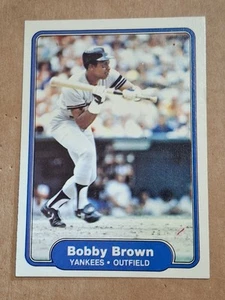 1982 BOBBY BROWN FLEER BASEBALL CARD #30 NY NEW YORK YANKEES - Picture 1 of 2