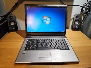 15" Evesham M66JE Turion X2 2GB 160GB COM Windows 7 Vintage Retro Legacy Laptop - Picture 1 of 5