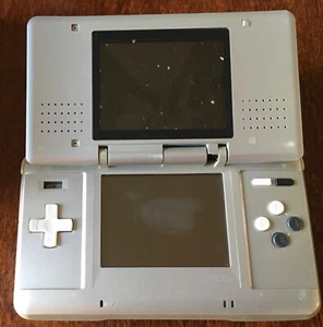 FOR PARTS - Nintendo DS Original System Console Silver - SOLD AS-IS - Picture 1 of 5