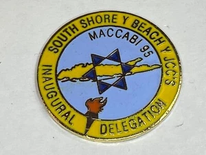 JCC Maccabi Spiel jüdische Jugend Team Sport Pin 1995 South Shore Y Beach Eröffnung - Bild 1 von 2