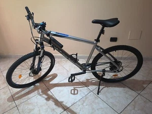 Bici modello Mountain Bike - Foto 1 di 7