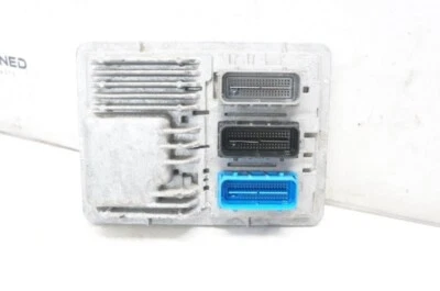 Chevrolet Cruze 2017 motor módulo de control informático ECU ECM 12677677 OEM  Foto 1 de 4