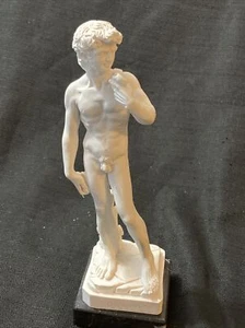 Scultura vintage A. GIannetti David con imbracatura firmata Italia base marmo - Foto 1 di 10