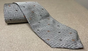 Paul Fredrick Tie Gray Herringbone w/ fun pattern, Silk 56"x4". 100% Silk - Picture 1 of 5