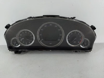 Cuadro de instrumentos velocímetro Mercedes-Benz E350 2010-2010 medidores TGOO9 Foto 1 de 4