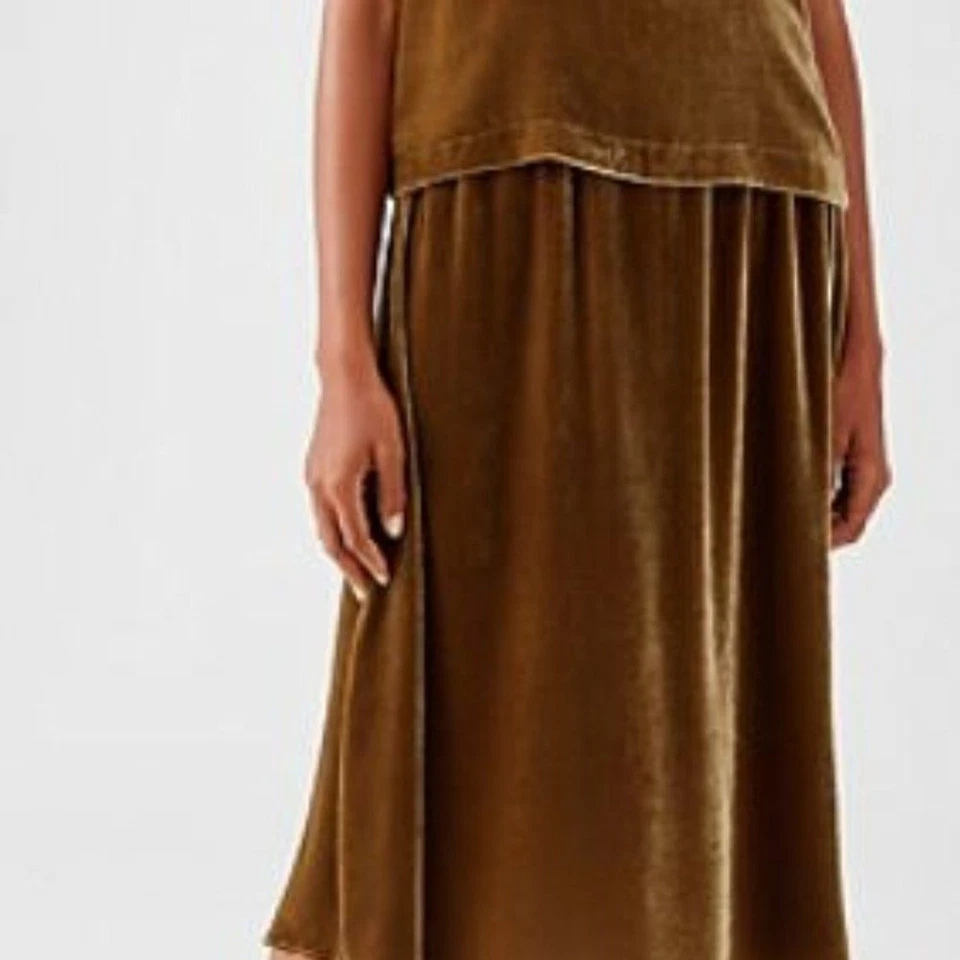 Falda midi de terciopelo camel Compagnia Italiana EU 42 NUEVA CON ETIQUETAS Foto 1 de 4