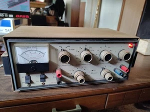AS IS POWERS ON UNTESTED Heathkit IG-18 Sine/Square Audio Generator - Zdjęcie 1 z 4