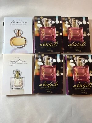 Avon Absolute (4); Tomorrow (1); Daydream (1) muestras de vial en tarjeta Foto 1 de 3