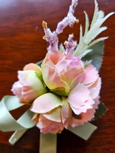 Pink Rose | Boutonniere Button Hole | Artificial Flower | Wedding Prom | Groom - Picture 1 of 3