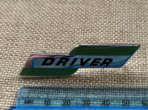 Selnec Driver Enamel Lapel Badge - Vintage - Uniform - Selnec - Picture 1 of 2
