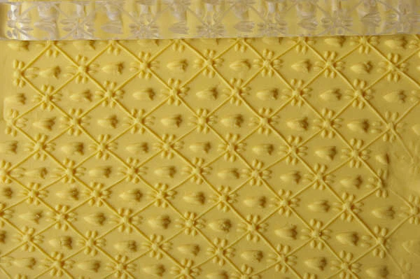 Clear Textured Rolling Pins Sm 6" L for Cake Decorating By Icing Petals - Image 1 of 1