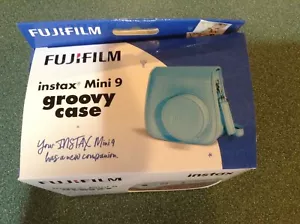 Fujifilm Instax Mini 9 / 8 Groovy Camera Case - PINK - Picture 1 of 2