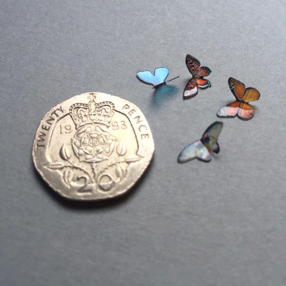 Dolls House Woodland Garden Tiny Butterflies Miniature 1/12th scale - Image 1 of 4