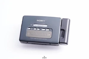 Sony Walkman FM AM Radio Cassette Player WM-FX811 Betrieb bestätigt - Bild 1 von 4