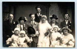 POSTCARD WEDDING RPPC NOV 1 1924 - L MAYLOTT - SWINDON FARINGDON ST NAMES BACK - Picture 1 of 2