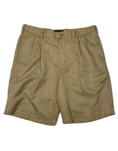 Cypress Club Men Size 34 (Measure 33x9) Beige Pleated Chino Shorts