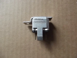86-89 CORVETTE C4 REAR WINDOW DEFROST RELAY 16042336 - Picture 1 of 3