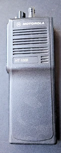 Motorola HT1000 H01UCC6AA3DN H01UCC6AA3BN KEINE ANTENNE 800 MHZ 16-F GESCHLOSSEN 3W 24B - Bild 1 von 7