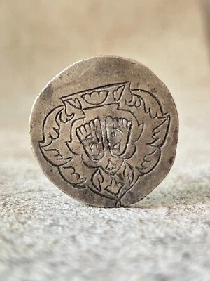 ANTIGUO COLGANTE HECHO A MANO BRONCE DIOS HINDÚ PIES LAXMI JOYERÍA HACER MOLDE SELLO TINTE Foto 1 de 4