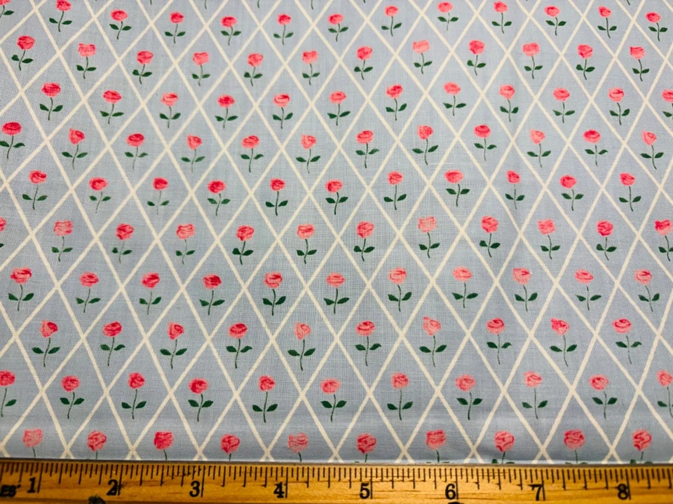 Antique Vintage Cotton Fabric 1950s PRETTY Pink Roses 36w 1/2yd - Image 1 of 1