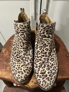 Lucky Brand Basel Damen-Stiefeletten Leopardenmuster, Größe 8,5 - Bild 1 von 4