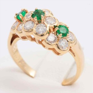 Van Cleef & Arpels Diamond Emerald Ring 18K (YG) 4.8g