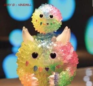 100% Genuine Instinctoy Fluffy Rainbow Colors New Rare Statue Model Toys - Picture 1 of 2