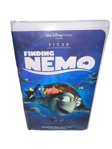 Pixar & Walt Disney Pictures VHS Tape Finding Nemo (2003) in Clamshell Case - Picture 1 of 4
