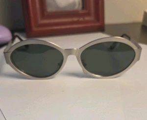 Rare Italian Vintage Cat Eye Gianni Versace S97 Sunglasses Col 22M Original Case - Picture 1 of 19