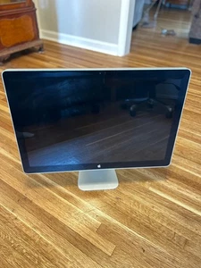 Apple Cinema Display LED (24-Inch)  LED Cinema Display - MB382LL/A - A1267 - Picture 1 of 6