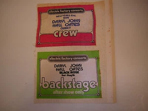 DARYL JOHN HALL OATES BACKSTAGE PASS LOT OF 2 PHILLY 1979 NYE  - Picture 1 of 1
