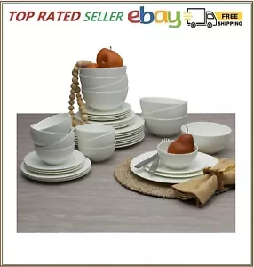 Mikasa Lattice 40-piece Bone China Dinnerware Set - Picture 1 of 4