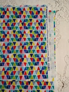RARE & OOP Koko Lee Designer UP & DOWN MODERN TRIANGLES 100% Cotton 22"x42" - Picture 1 of 3
