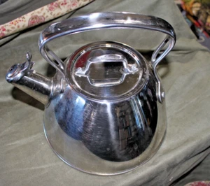 All-Clad Metalcrafters 2 Qt. Stainless Tea Kettle Teapot,Induction Compatible AG - Picture 1 of 6