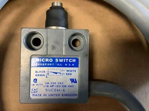 Honeywell / Microswitch 914CE64-6 Precision Miniature Limit Sw., SPDT, 5A@250VAC - Picture 1 of 4