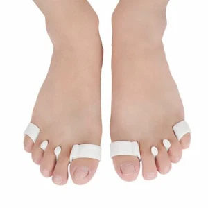 2pcs Toe Separator Stretchers Yoga Foot Gel Bunion Corrector straightener - Foto 1 di 9