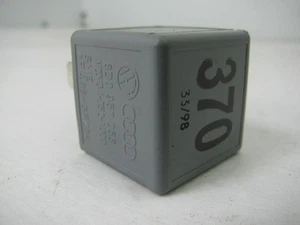DAYTIME RUNNING LAMP LIGHT RELAY #370 VW PASSAT,JETTA,GTI AUDI A4 A6 8D0 951 253 - Picture 1 of 1