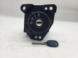 OEM 2008 Saturn Aura 2.4L IGNITION & START SWITCH WITH KEY - Picture 1 of 9