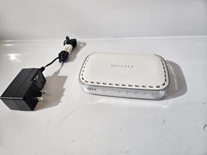NETGEAR 5-port 10/100 Mbps Ethernet Switch FS605 V3, Not Tested - Picture 1 of 6