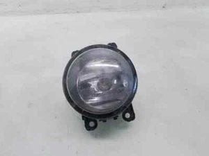 Renault Megane II 2005 Vorne links Nebelscheinwerfer vorne DND82527 - Bild 1 von 3
