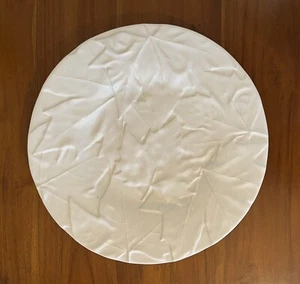 Vintage Bordallo Pinheiro Portugal Maple Leaf 11" White Ceramic Plate Never Used - Picture 1 of 2