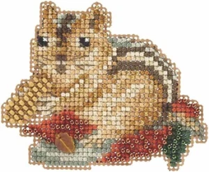 Mill Hill 2015 Autumn Harvest Beaded Cross Stitch Kit ~ Chippy ~ MH18-5205 - Picture 1 of 3