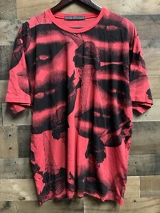 Evil Genius T-Shirt Men's 2XL Red Lips Legs & Ice Cream All Over Print AOP - Picture 1 of 4
