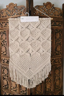Nuevo Urbano Estándar Hecho a Mano Macramé Colgante de Pared 24 X 18" Estilo Boho Cuerda de Algodón Foto 1 de 4