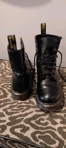 Dr. Martens Airwair Mens Black Leather Ankle Combat Work Boots US 9 Lace Up - Picture 1 of 9