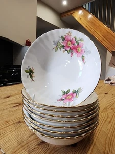 8 x Royal Albert PRAIRIE ROSE cereal / dessert bowls - Picture 1 of 1