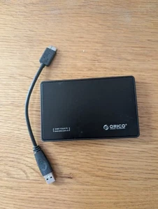 Crucial 2.5 Inch SSD Solid State Drive 500GB Inc Case/ USB Lead Xbox/Playstation - Afbeelding 1 van 5